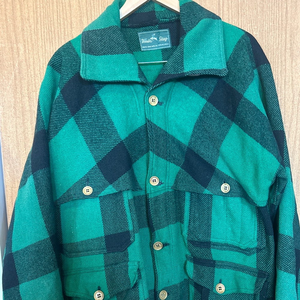 Green white stay lumber jack coat xl